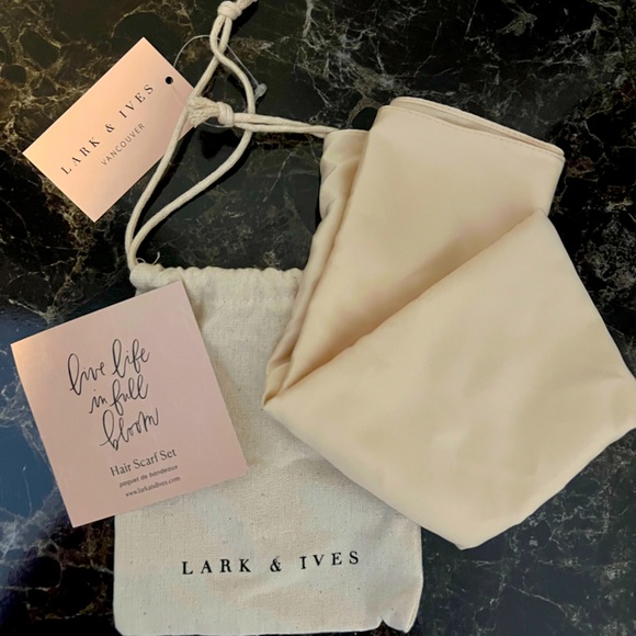 Lark & Ives Ivory Hair Scarf - Picture 1 of 2